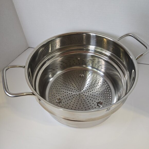 Like new! WMF ProfiSelect 24 cm Steaming Insert Steamer Basket Stainless Steel - Picture 2 of 6